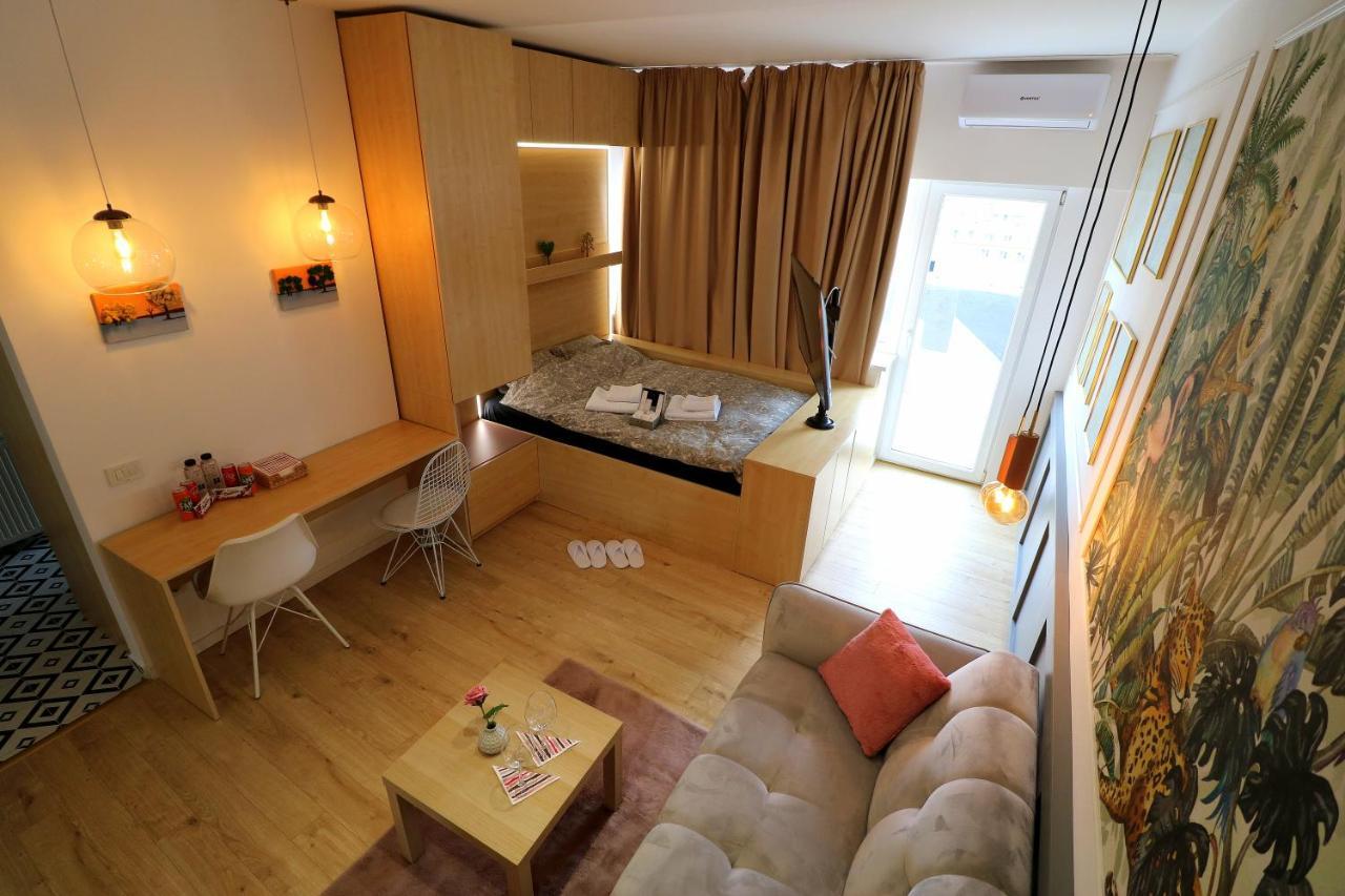 Deluxe Studio Old Center Panoramic View Terrace Apartment Bukares Bagian luar foto