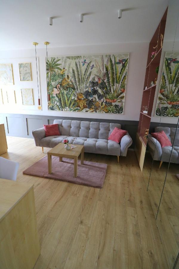 Deluxe Studio Old Center Panoramic View Terrace Apartment Bukares Bagian luar foto