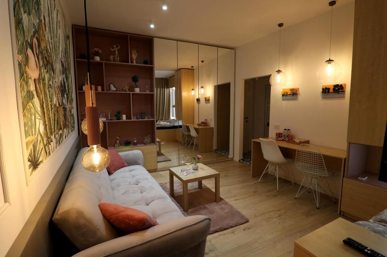 Deluxe Studio Old Center Panoramic View Terrace Apartment Bukares Bagian luar foto