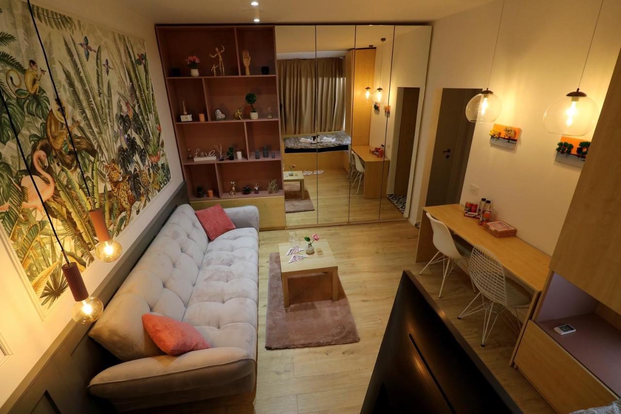 Deluxe Studio Old Center Panoramic View Terrace Apartment Bukares Bagian luar foto