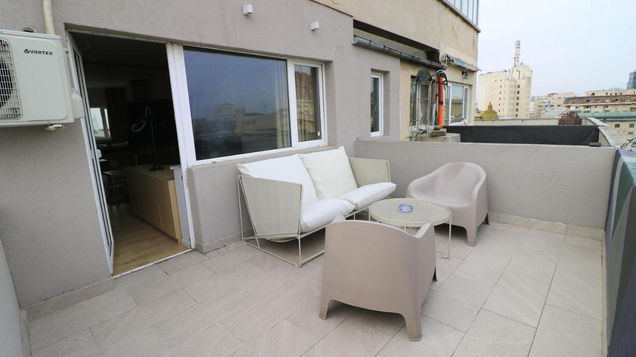 Deluxe Studio Old Center Panoramic View Terrace Apartment Bukares Bagian luar foto