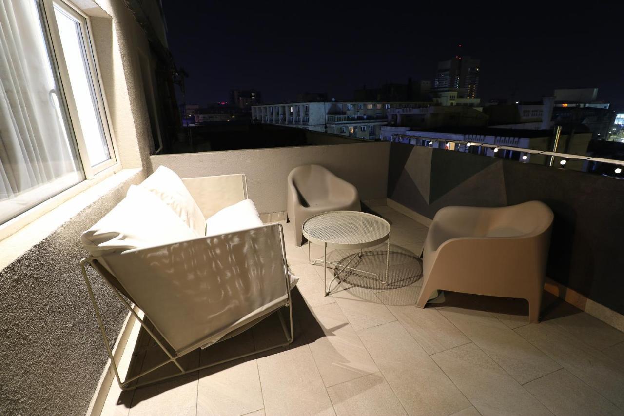 Deluxe Studio Old Center Panoramic View Terrace Apartment Bukares Bagian luar foto